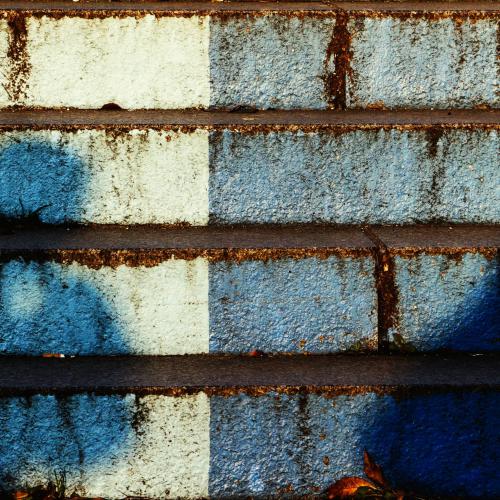 Valérie PRONIER : Mais qui êtes vous ?