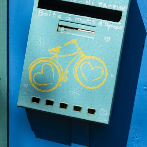 Dominique POTEVIN - Boîte à mots d'amour (Château d'Oléron)